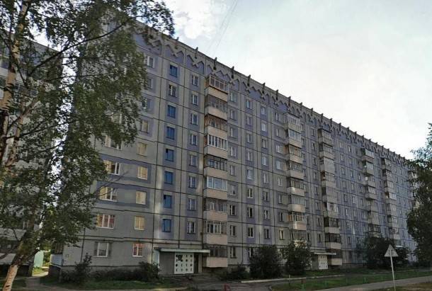 Сыктывкарское ТСЖ оштрафовали на 100 тысяч рублей за уборку дома без спецсредств