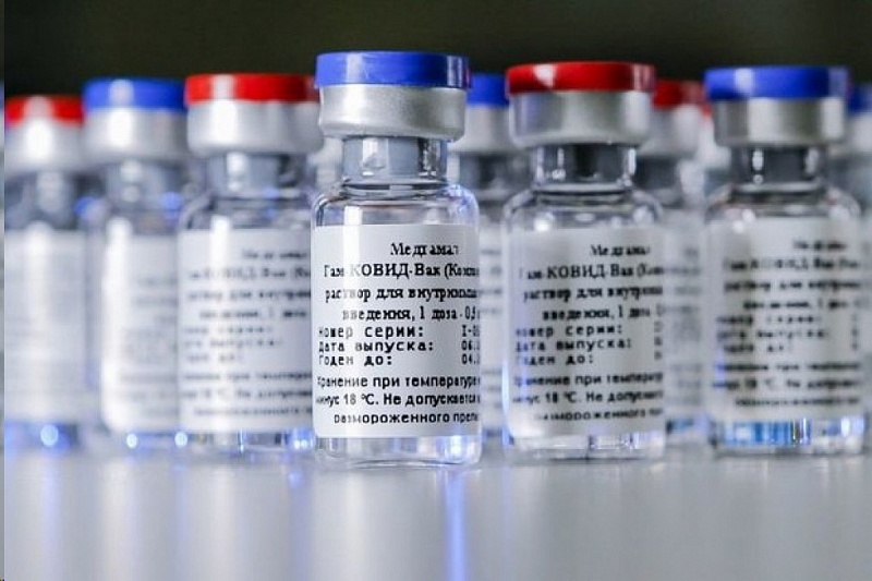 В Коми поступило 4400 доз вакцины ГАМ-КОВИД-ВАК