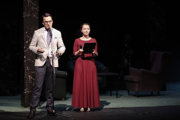 Детектив в стиле Линча: Молодёжный театр Коми открыл первый творческий сезон
