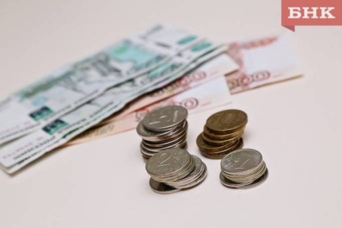 В Коми подсчитали расходы на местных депутатов и муниципальных служащих