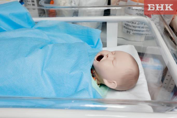 Педиатр рассказала, как избежать удушения младенца во сне