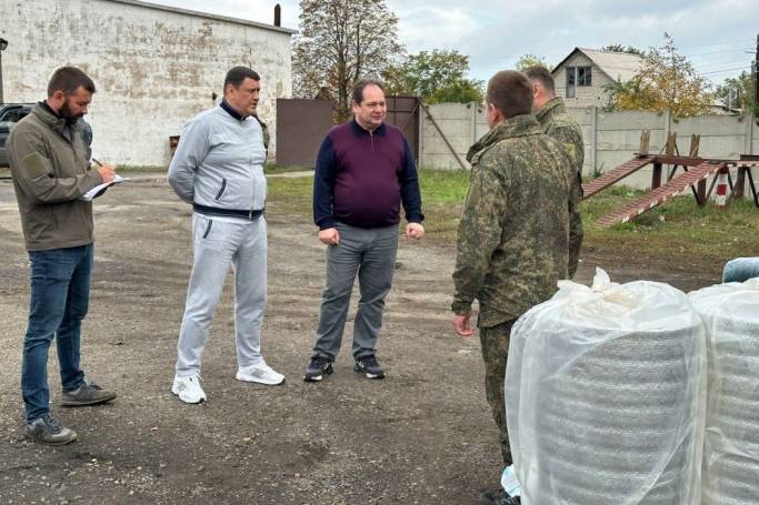 Ростислав Гольдштейн передал бойцам СВО специализированное снаряжение