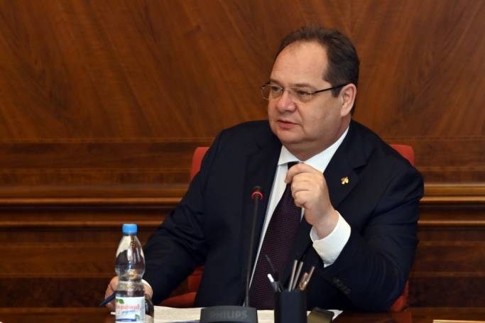 Ростислав Гольдштейн поручил оперативно собрать рабочую группу Антинаркотической комиссии 