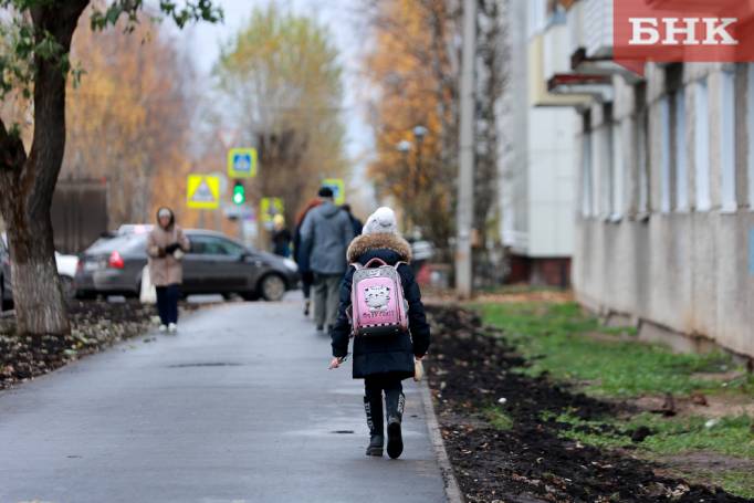 «Второй шанс»: как власти помогают вернуть родительские права