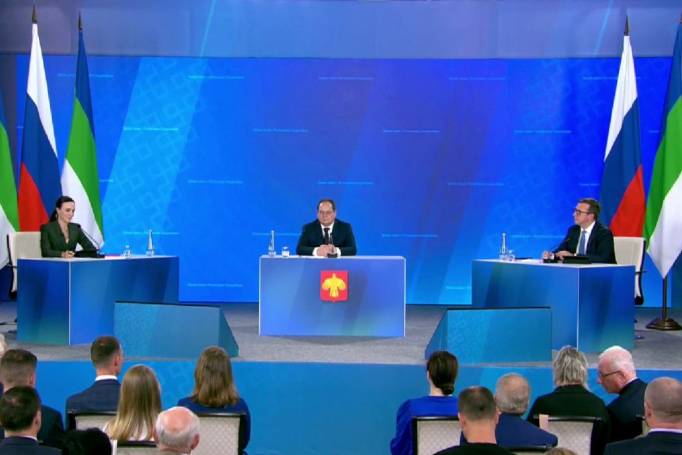 Ростислав Гольдштейн: «Владимиру Путину передали усть-цилемское масло»