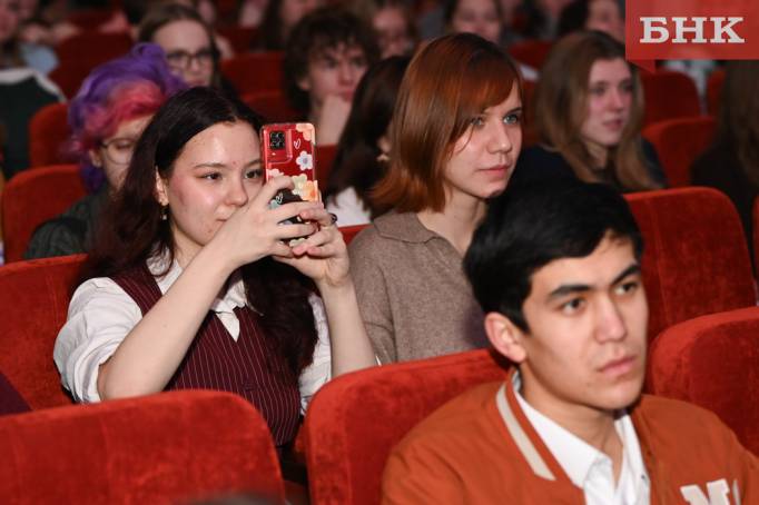 Z06_0100.jpg Z06_0100.jpg